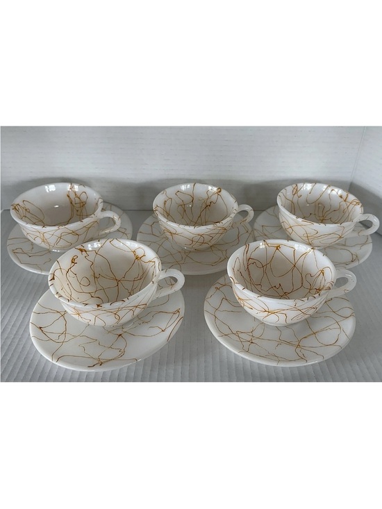 Hazel-Atlas Other - Hazel Atlas White Glass Butterscotch Drizzle String Cup (5) & (5) Saucers